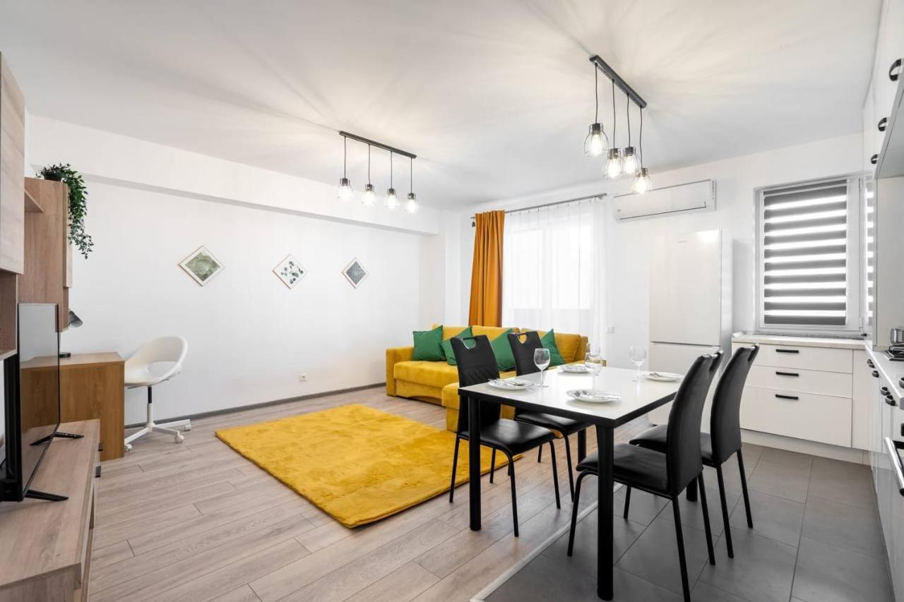 Apartamento Carol New Building With Balcony Bucarest Exterior foto