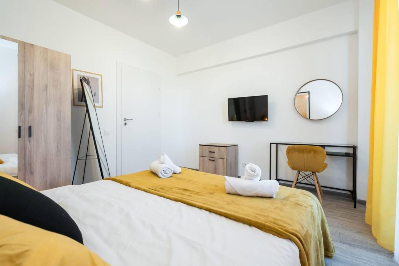 Apartamento Carol New Building With Balcony Bucarest Exterior foto